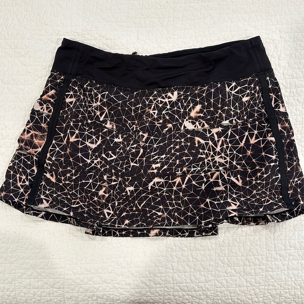Lululemon running/tennis skirt